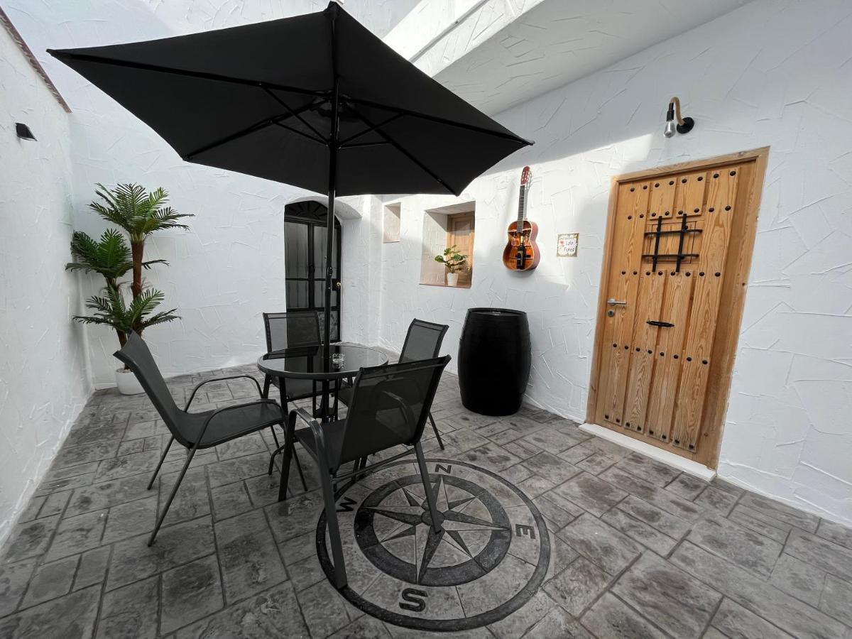 Apartamento La Lola - Patio Privado ヘレス エクステリア 写真