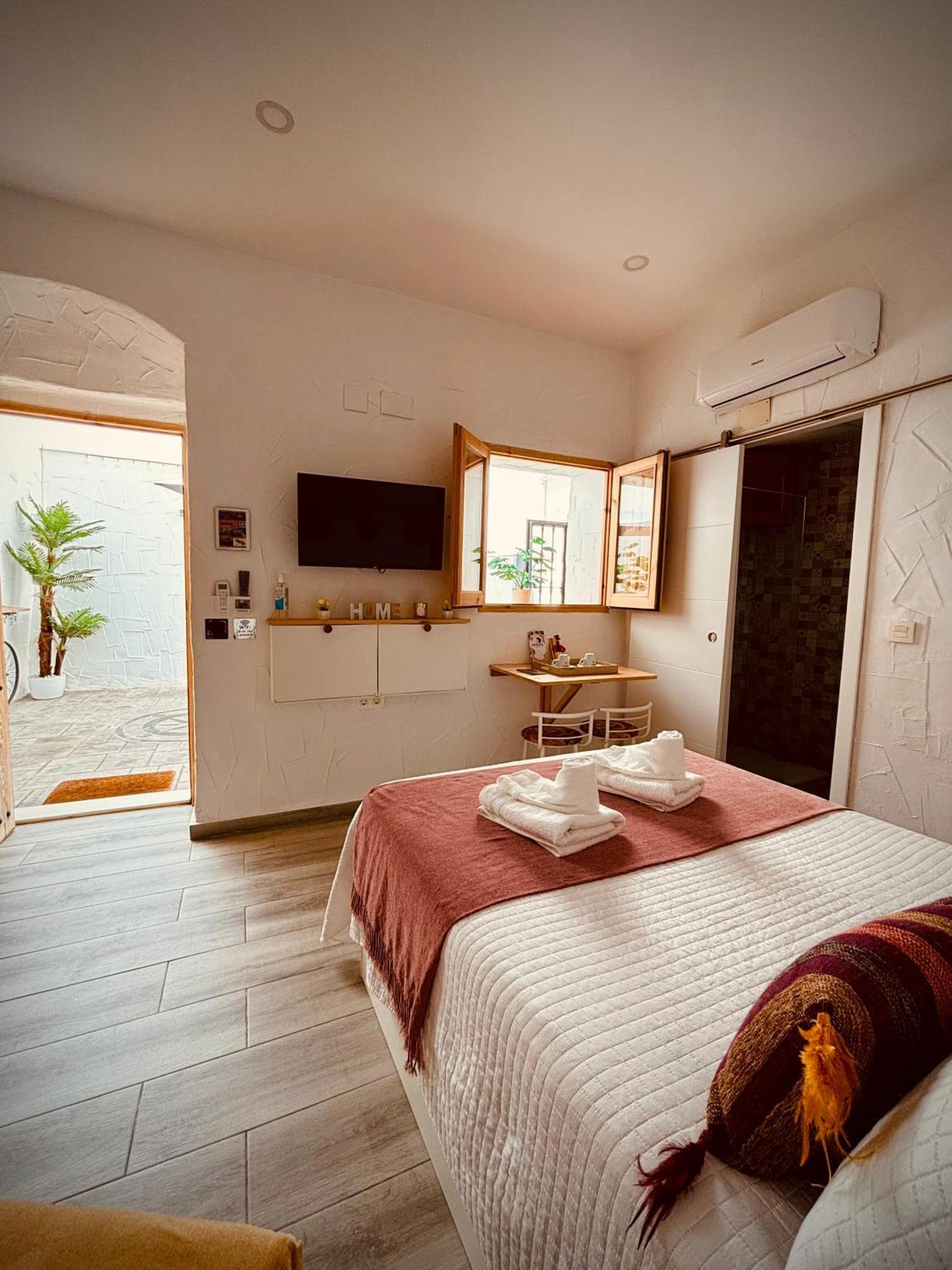 Apartamento La Lola - Patio Privado ヘレス エクステリア 写真