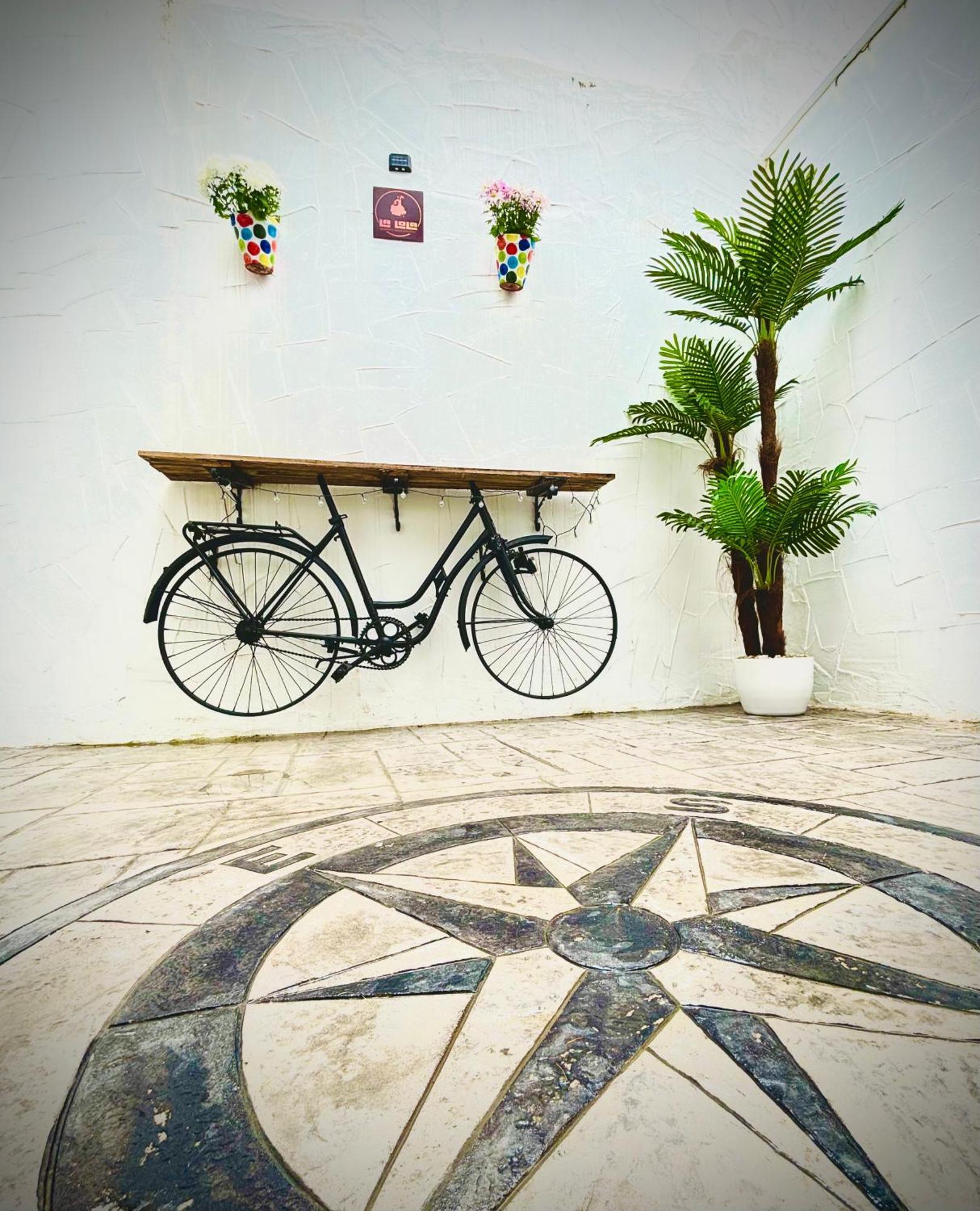 Apartamento La Lola - Patio Privado ヘレス エクステリア 写真
